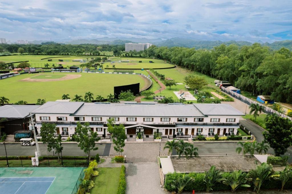 The Mansion Otel Mabalacat Dış mekan fotoğraf