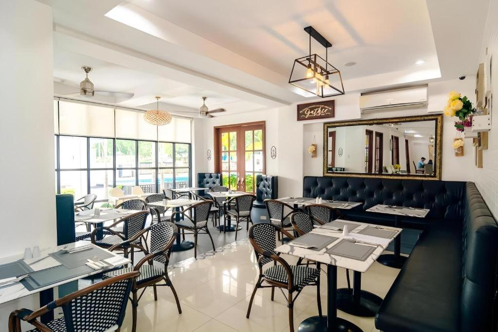 The Mansion Otel Mabalacat Dış mekan fotoğraf